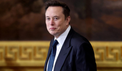 Tesla'dan Elon Musk'a yaklaşık 29 milyar dolarlık hisse ikramiyesi
