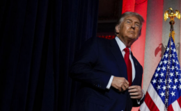 Trump: İki nükleer denizaltı gereken yere konuşlandırıldı