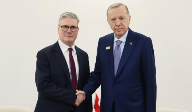 Cumhurbaşkanı Erdoğan, Starmer ile görüştü
