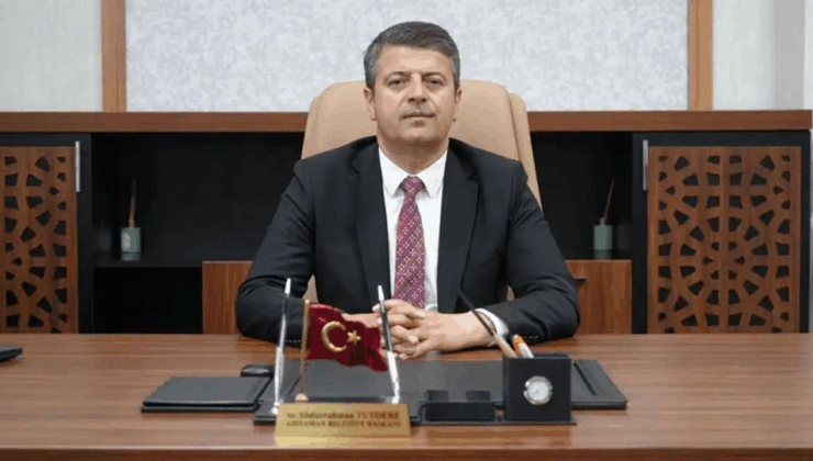 Görevden uzaklaştırılan Adıyaman Büyükşehir Belediye Başkanı Abdurrahman Tutdere göreve iade edildi