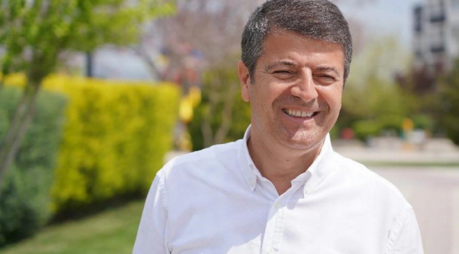Son dakika: Adıyaman Belediye Başkanı Abdurrahman Tutdere göreve iade edildi