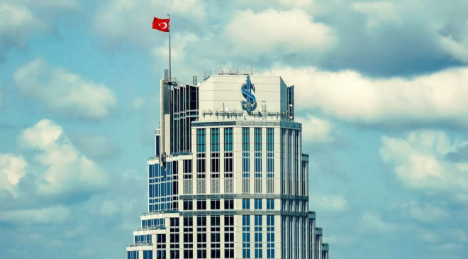 İş Bankası'ndan rekor büyüme: Aktif büyüklük 4 trilyon TL'ye ulaştı