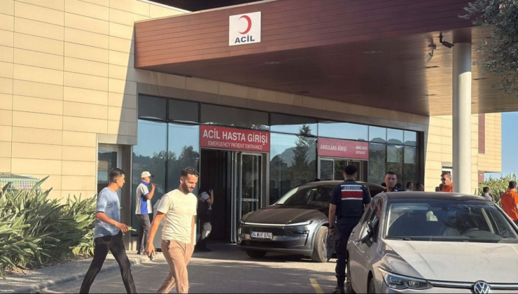 Bodrum'da akrabalar arasında bıçaklı kavga: 1 ölü, 2 yaralı