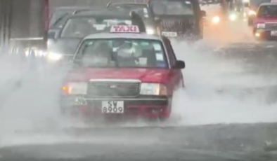 Hong Kong'da siyah alarm