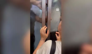 Metro asansöründe korku dolu anlar