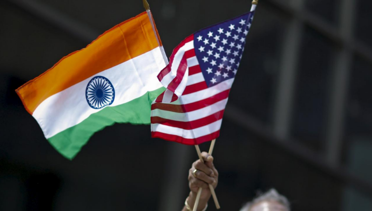 Trump, Rus petrolü aldığı için Hindistan'a yüzde 25'lik ek tarife uygulayacak