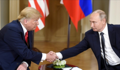 Kritik görüşme sonrası Trump'tan çarpıcı Rusya açıklaması