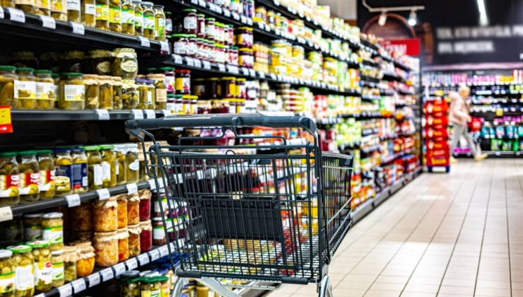 Yemeğin içinden domuz eti çıktı! Acilen market raflarından toplatılıyor