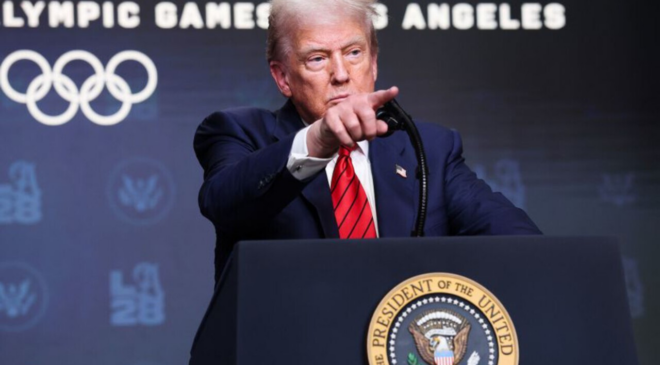 Trump'tan çip ithalatına yüzde 100 gümrük vergisi