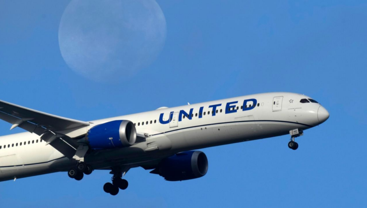 United Airlines ABD genelinde uçuşları durdurdu