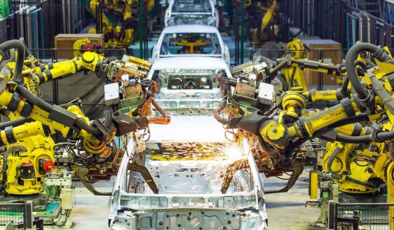 Toyota, gümrük vergisi darbesiyle kâr tahminini yüzde 16 düşürdü: 9,5 milyar dolarlık zarar bekleniyor!