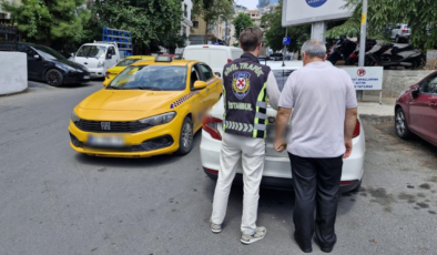 Fatih'te yolcu seçen taksi sürücüsüne 9 bin 267 lira ceza kesildi
