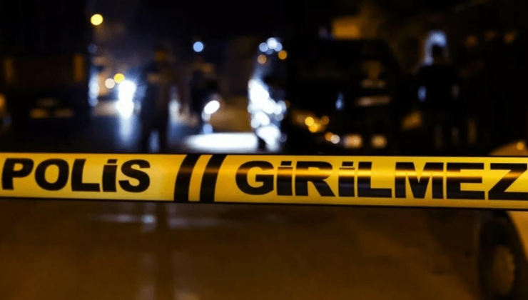 Bursa İnegöl'de freni boşalan kamyon devrildi
