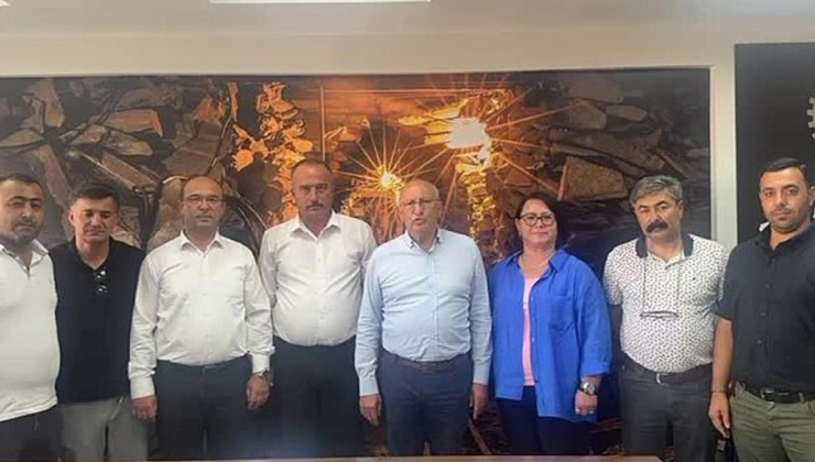 CHP'li Utku Çakırözer'den grev yasaklarına tepki