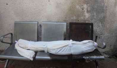 Soykırımcı İsrail'in Gazze'ye son 24 saatteki saldırılarında 100 Filistinli hayatını kaybetti