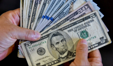 Tüm dolar sahiplerini ilgilendiriyor: 6 ay sonra bir ilk