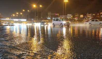 İstanbul'da gök gürültülü sağanak