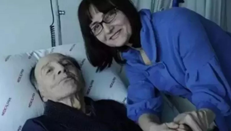 Usta oyuncu Münir Özkul'un eşi Umman Özkul hayatını kaybetti