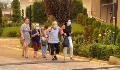 Çanakkale alev alev! Boğaz trafiğe, havaalanı uçuşlara kapatıldı