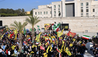 Hizbullah destekçilerinden protesto