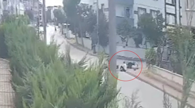 Bursa'da motosikletler çarpıştı: 3 yaralı