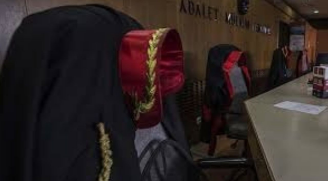 HSK, hakimlerin yetkileri ve yeni mahkemeler açılmasına ilişkin kararnameyi yayımlandı