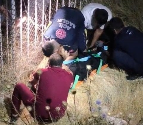 İstinat duvarından düştü, ağır yaralandı