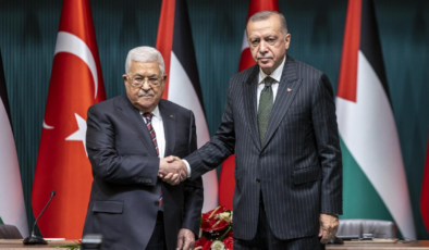 Cumhurbaşkanı Erdoğan Filistin Devlet Başkanı Abbas ile görüştü