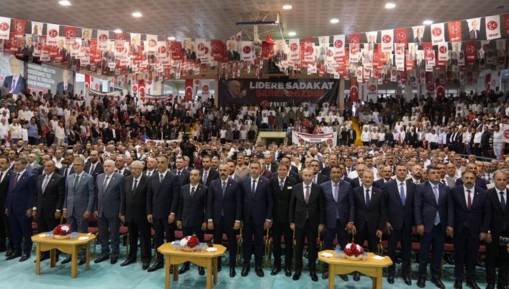 MHP'nin 'Terörsüz Türkiye' buluşması Erzurum'da başladı