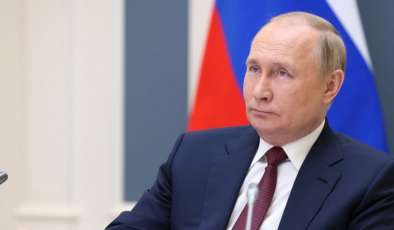 Putin: Birliklerimiz Ukrayna'da tüm cephelerde ilerliyor