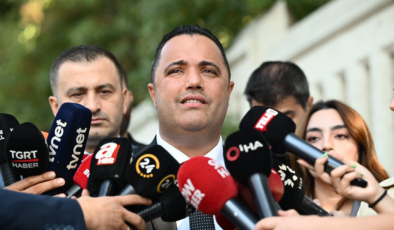 Avukat Rezan Epözdemir gözaltına alındı