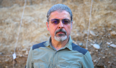 Prof. Dr. Sözbilir'den vatandaşlara uyarı: Hasarlı binalara girmeyin