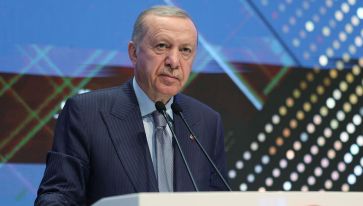 AK Parti'den 10 Ağustos mesajları