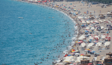 Dün Antalya, ülkenin en sıcak yeri oldu