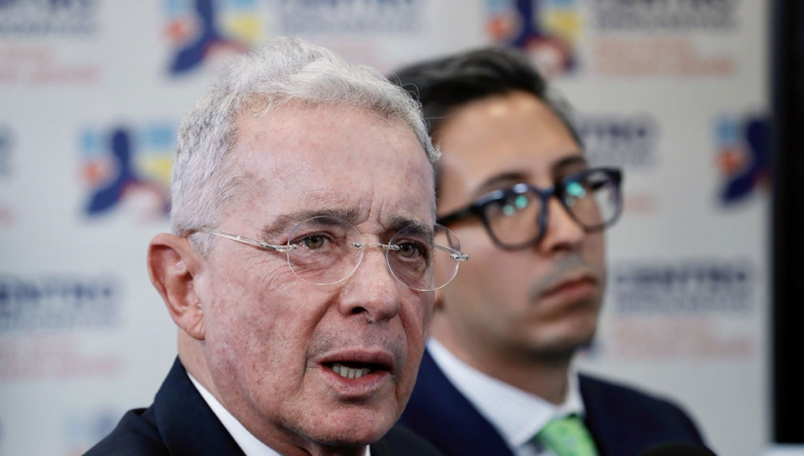 Kolombiya'da eski Devlet Başkanı Uribe, 12 yıl ev hapsine mahkum edildi