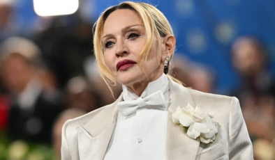 Şarkıcı Madonna, Gazze'yi ziyaret etmesi için Papa'ya çağrıda bulundu