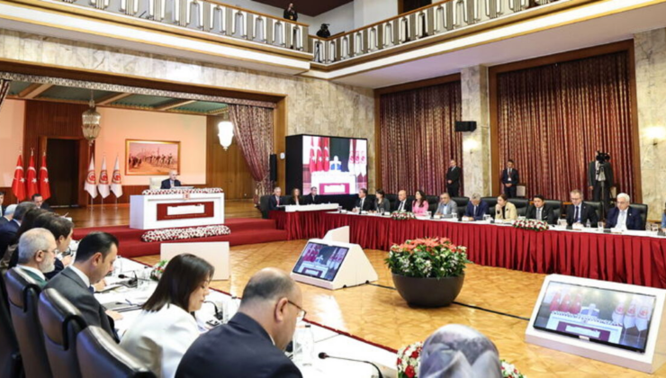 Komisyonda 3 partinin üye sayısı arttı