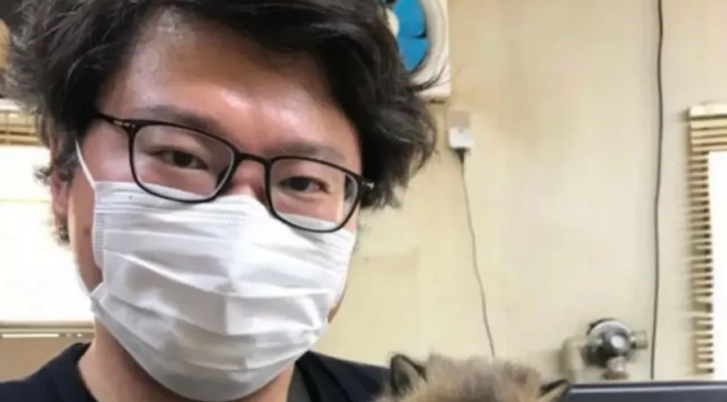 Yüz binlerce lira harcayıp köpek olmuştu: Yüzünü ilk kez gösterdi