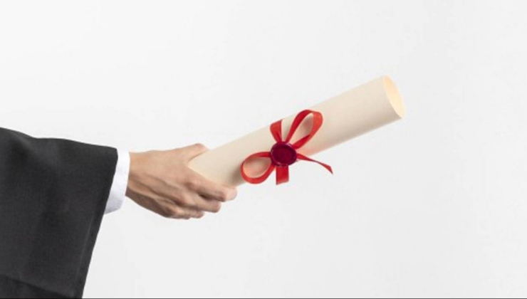 Sahte diploma skandalı: 3 saatte mühendislik diploması