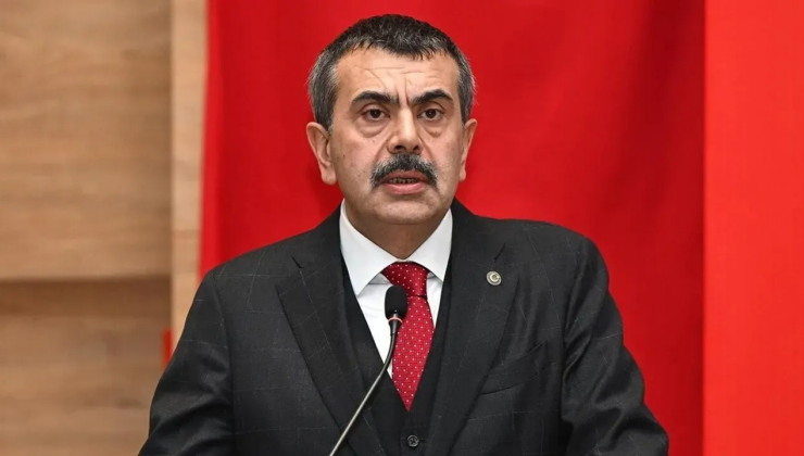 Bakan Tekin açıkladı: Okul kıyafetleriyle ilgili yeni düzenleme geliyor