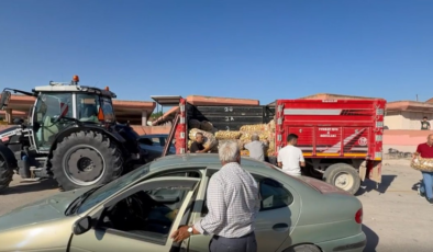 Marketlerin verdiği fiyat isyan ettirdi, halka bedava dağıttı