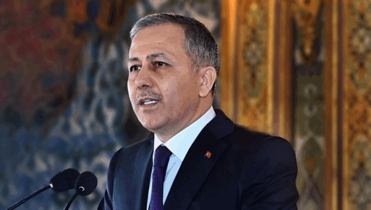 Bakan Yerlikaya: Çanakkale yangını kontrol altına alındı