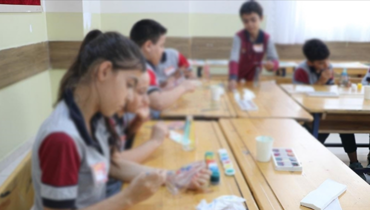 Deprem bölgesindeki özel okullarda okuyan öğrencilere verilecek destek tutarında artış