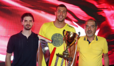 Kupa Galatasaray'dan alındı Fenerbahçe'ye verildi