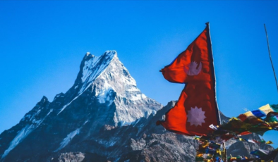 Nepal'den zam kararı: Everest’e çıkmak artık daha pahalı olacak