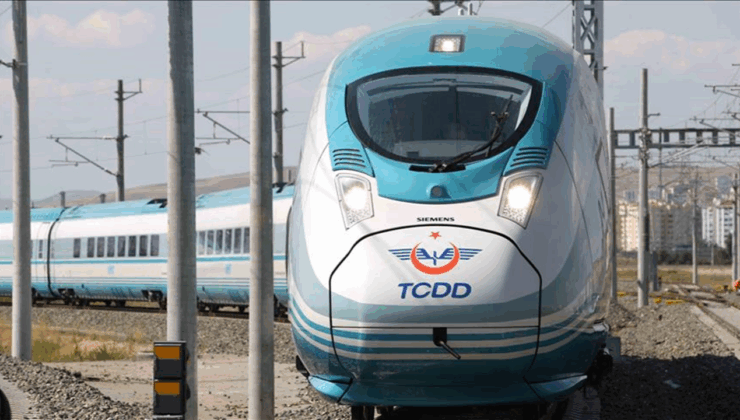 Cumhurbaşkanlığı İletişim Başkanlığı açıkladı: Ankara-İzmir YHT ile seyahat süresi 3,5 saate düşecek