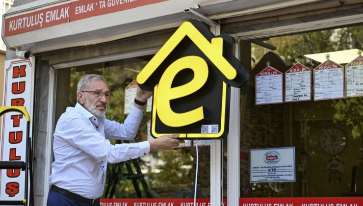 Yetkili emlak ofislerine "e" tabelaların asılmasına başlandı