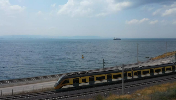 Milli banliyö tren setinin ikincisinin üretimi tamamlandı