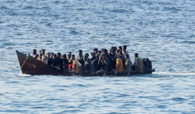 Akdeniz'de yine tekne battı, 20 göçmen hayatını kaybetti