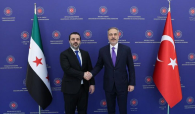 Bakan Fidan: YPG Suriye'de oyunbozanlık yapıyor